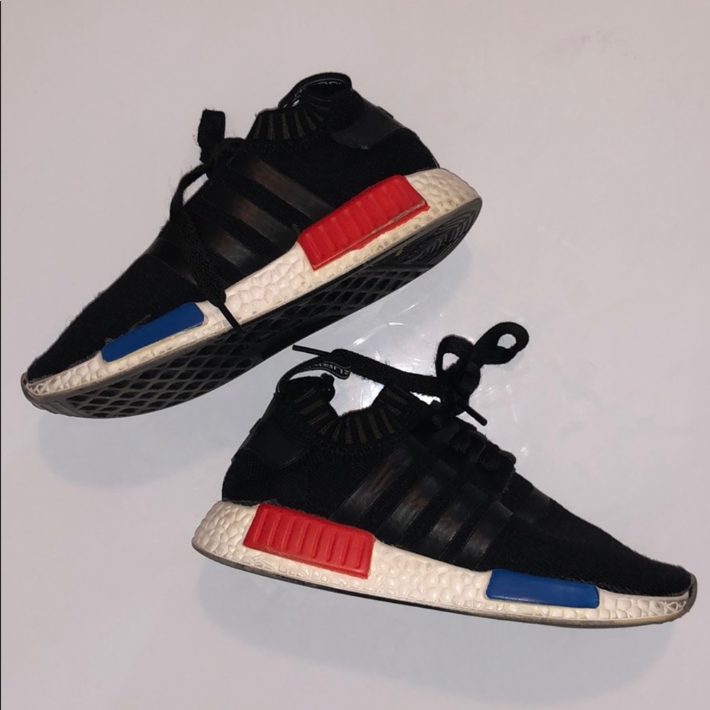 Girls fashion sneakers